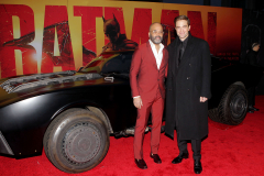 Jeffrey Wright and Robert Pattinson
